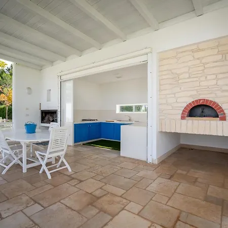 Villa Ych-villa Luci' In Puglia, Vicina Valle Di Itria